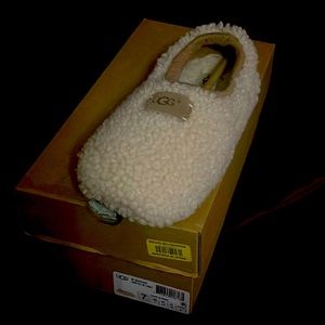 Brand New UGG Slippers with tags and original box